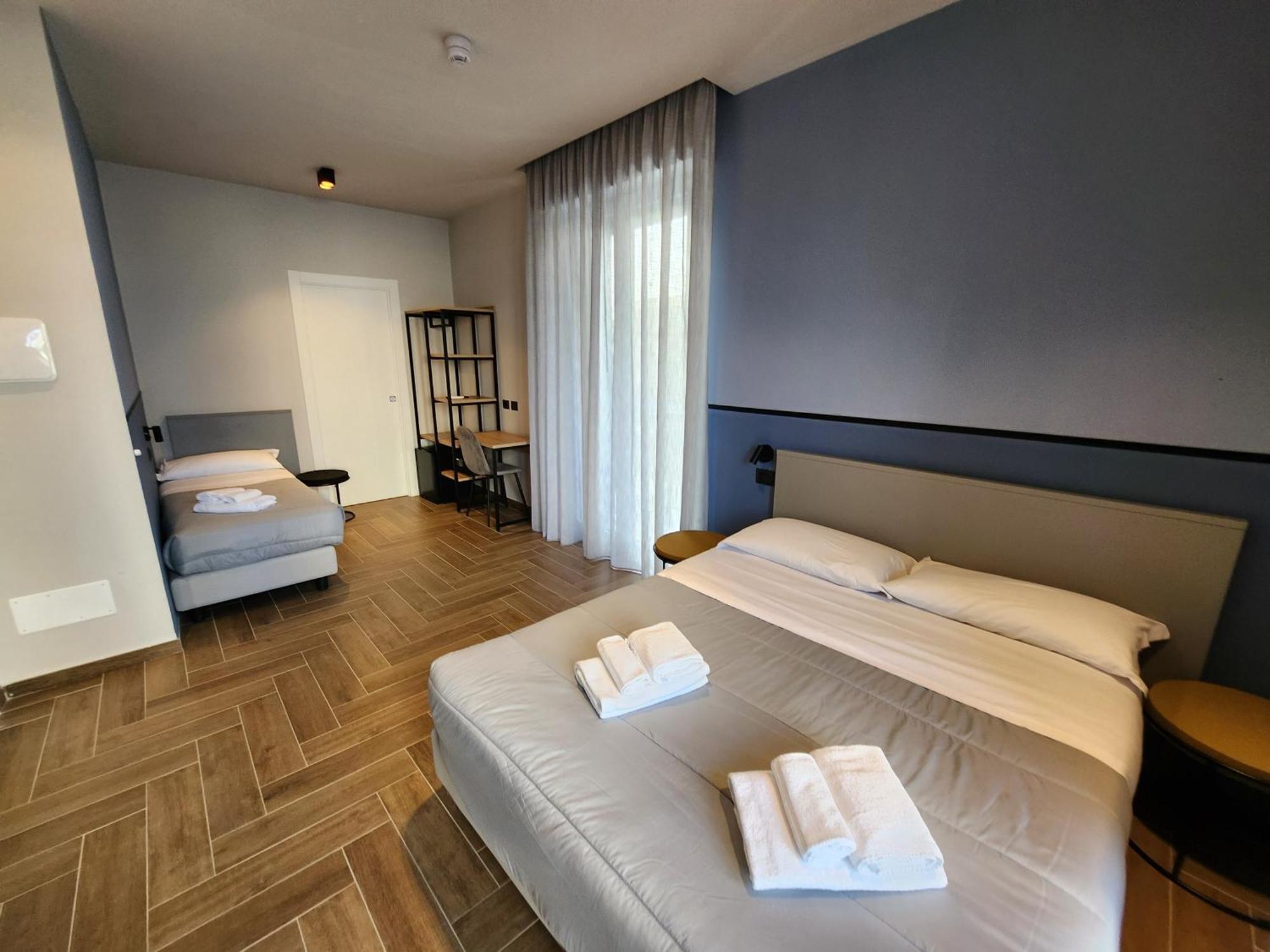 Global Hotel 里米尼 外观 照片